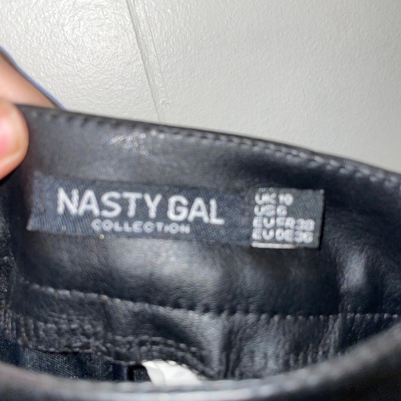 black pleather skirt from nasty gal - Picture 5 of 5